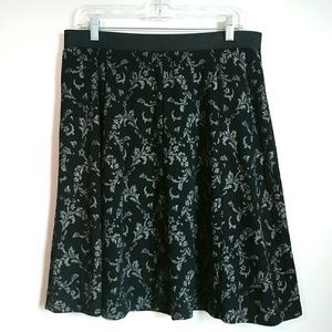 Elastic Band Black and Silver Bell Skirt